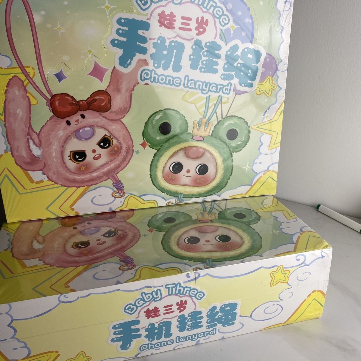Baby Products Sale - สายคล้องโทรศัพท์ Baby Three แบบกล่องสุ่ม ตุ๊กตาไวนิลหน้าตาน่ารัก ของสะสม